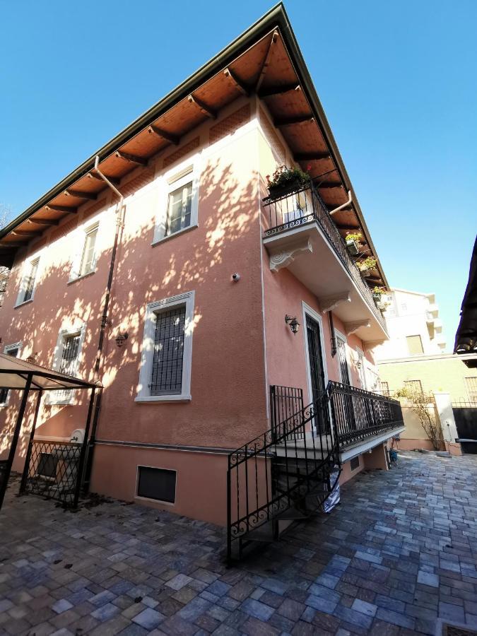 B&B Ad Quintum Torino Collegno Buitenkant foto